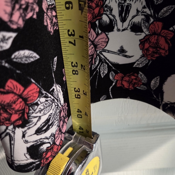 Torrid Floral Skull Scuba Skater Dress- Size 2x (I think- READ DESCRIPTION) - Picture 9 of 9